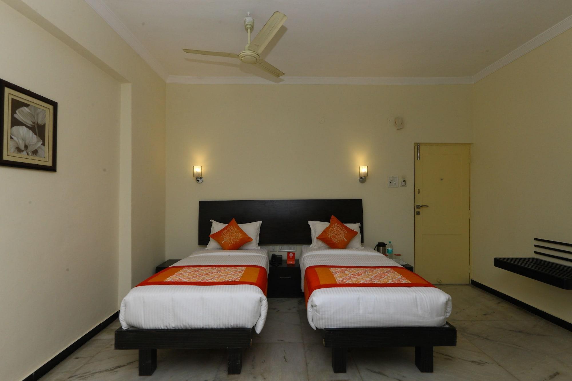Oyo Flagship 470 Us Consulate Hotel Madras Buitenkant foto